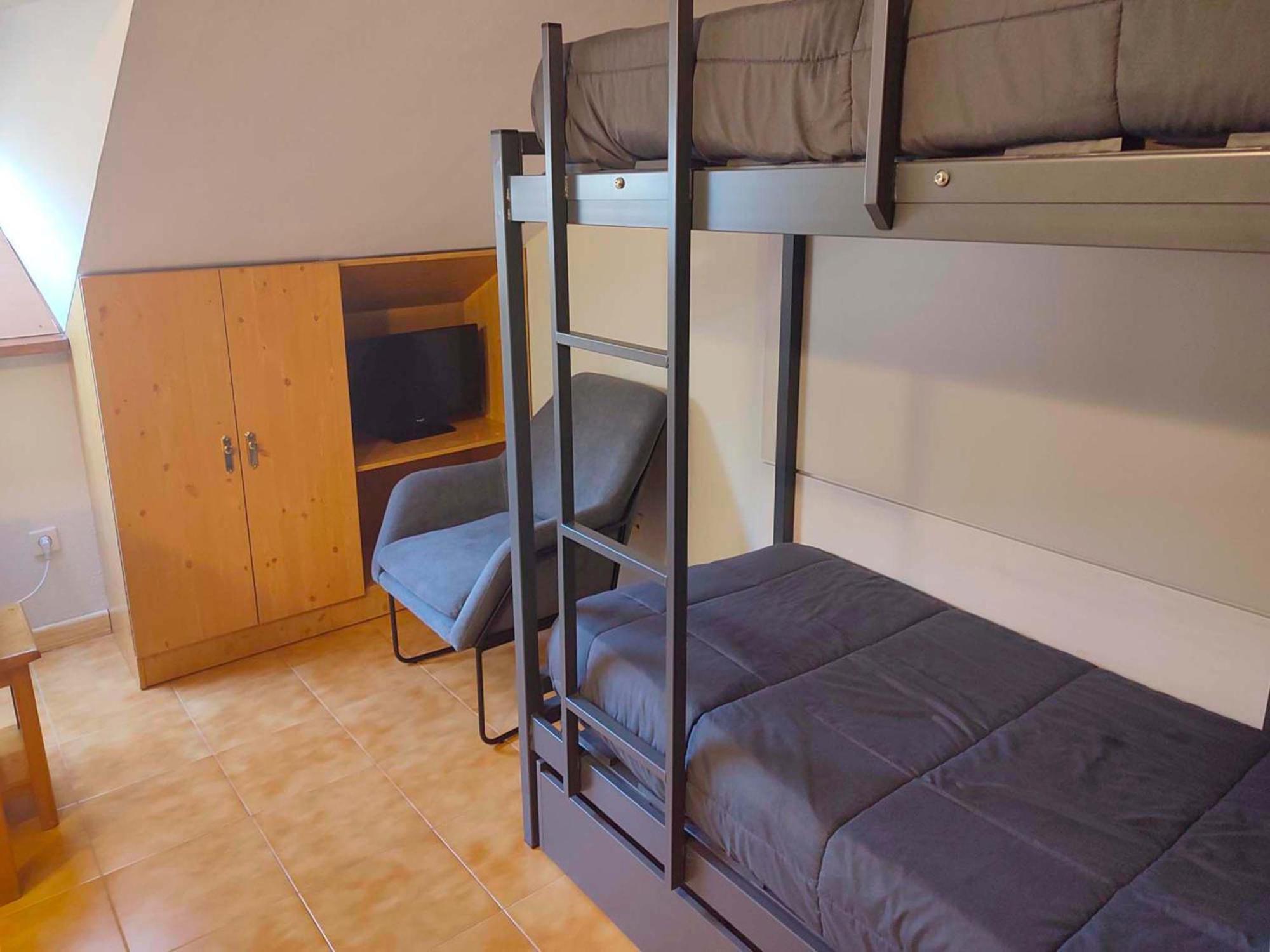 Midi Apartahotel *