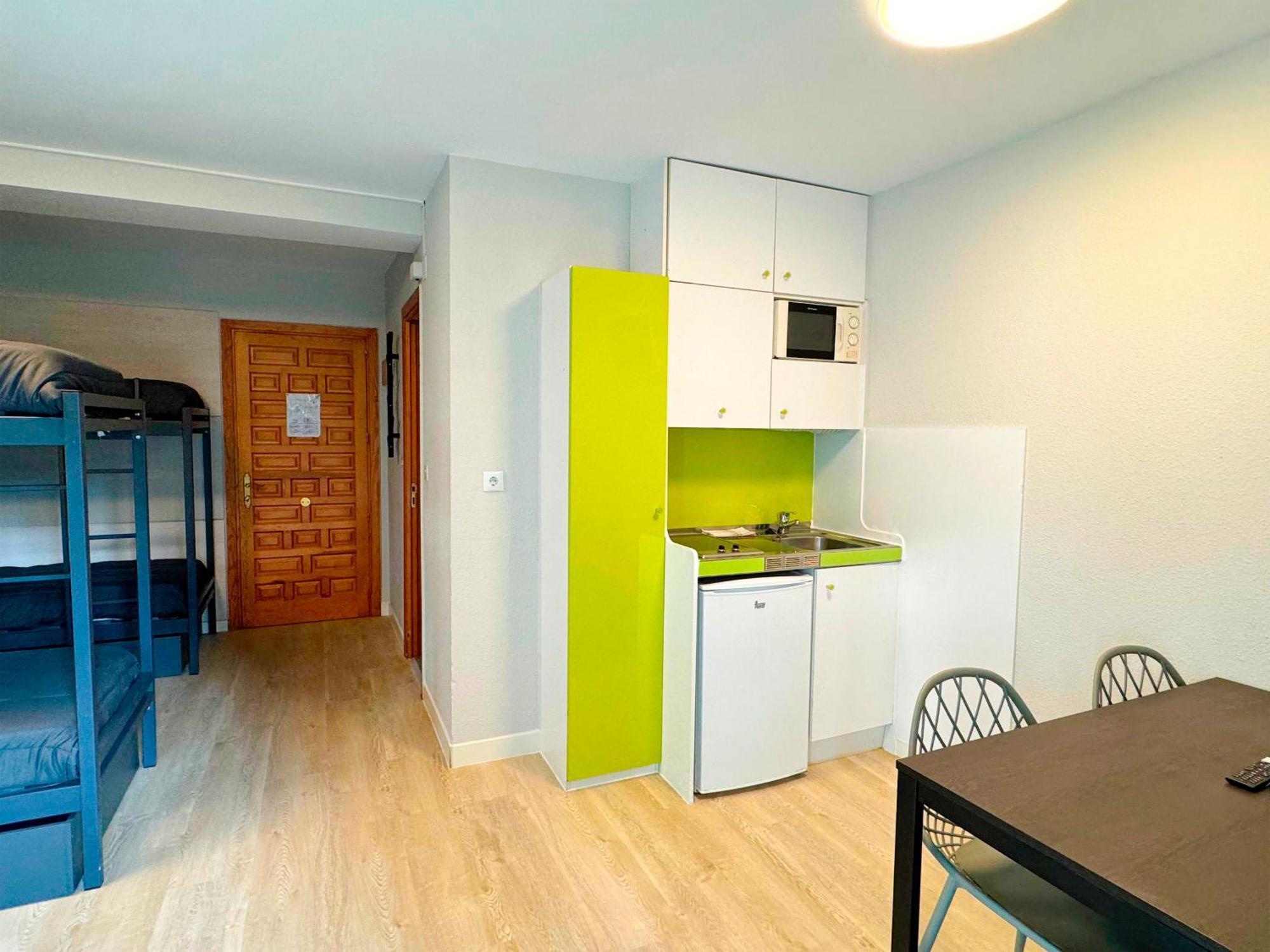Aparthotel Midi 3000